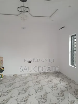 3bdrm Apartment in Satellite Town Close for rent