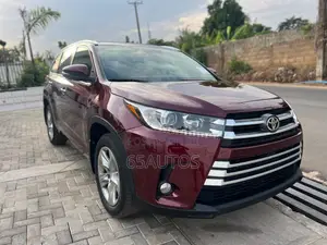 Toyota Highlander Limited Platinum 4dr SUV AWD (3.5L 6cyl 6A) 2014