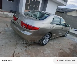 Honda Accord Coupe EX V6 2005 Gold