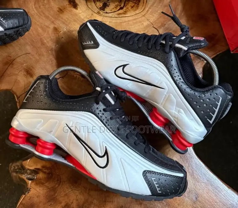 Original Nike Sneakers