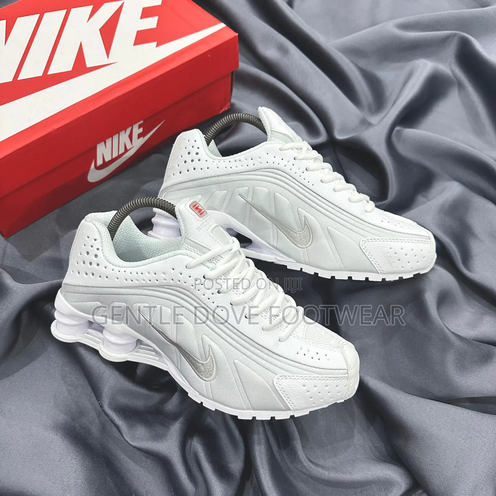 Original Nike Sneakers
