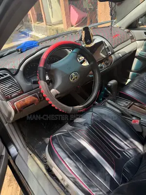 Toyota Camry LE 4dr Sedan (2.4L 4cyl 4A) 2004 Black