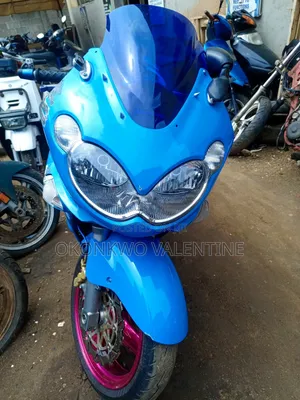 Kawasaki Ninja ZX-10R 2004 Blue