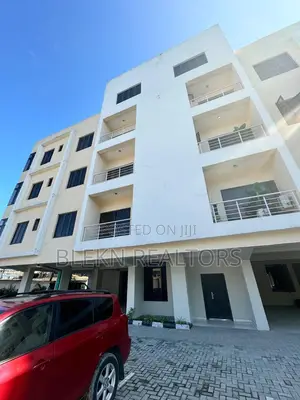Furnished 3bdrm Block of Flats in Rex Apartment, Lekki Phase 1 for rent