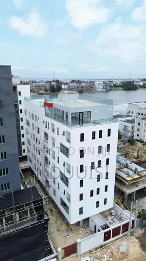 4bdrm Maisonette in Mojisola Onikoyi for sale