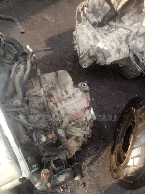 Japan Used 13 Pin Gear Box for Highlander 010, Rx330, Sienna 05.