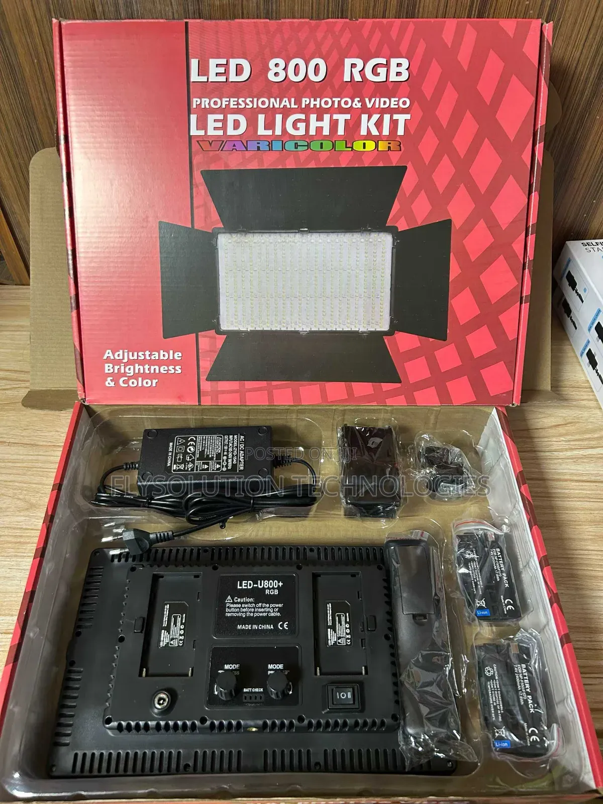 Pro Led 800 RGB Studio Led Light Kit With Stand