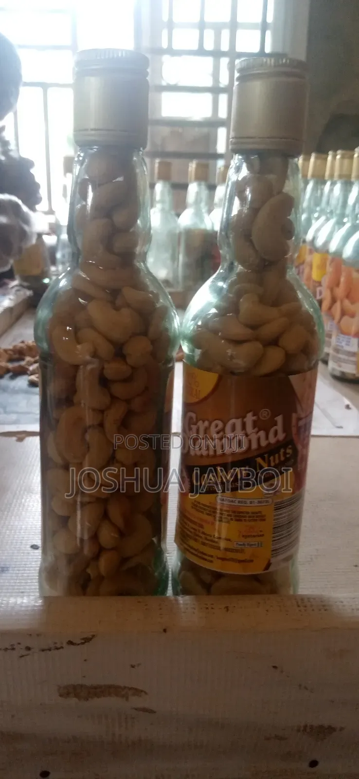 Cashew Nuts and Groundnut Available