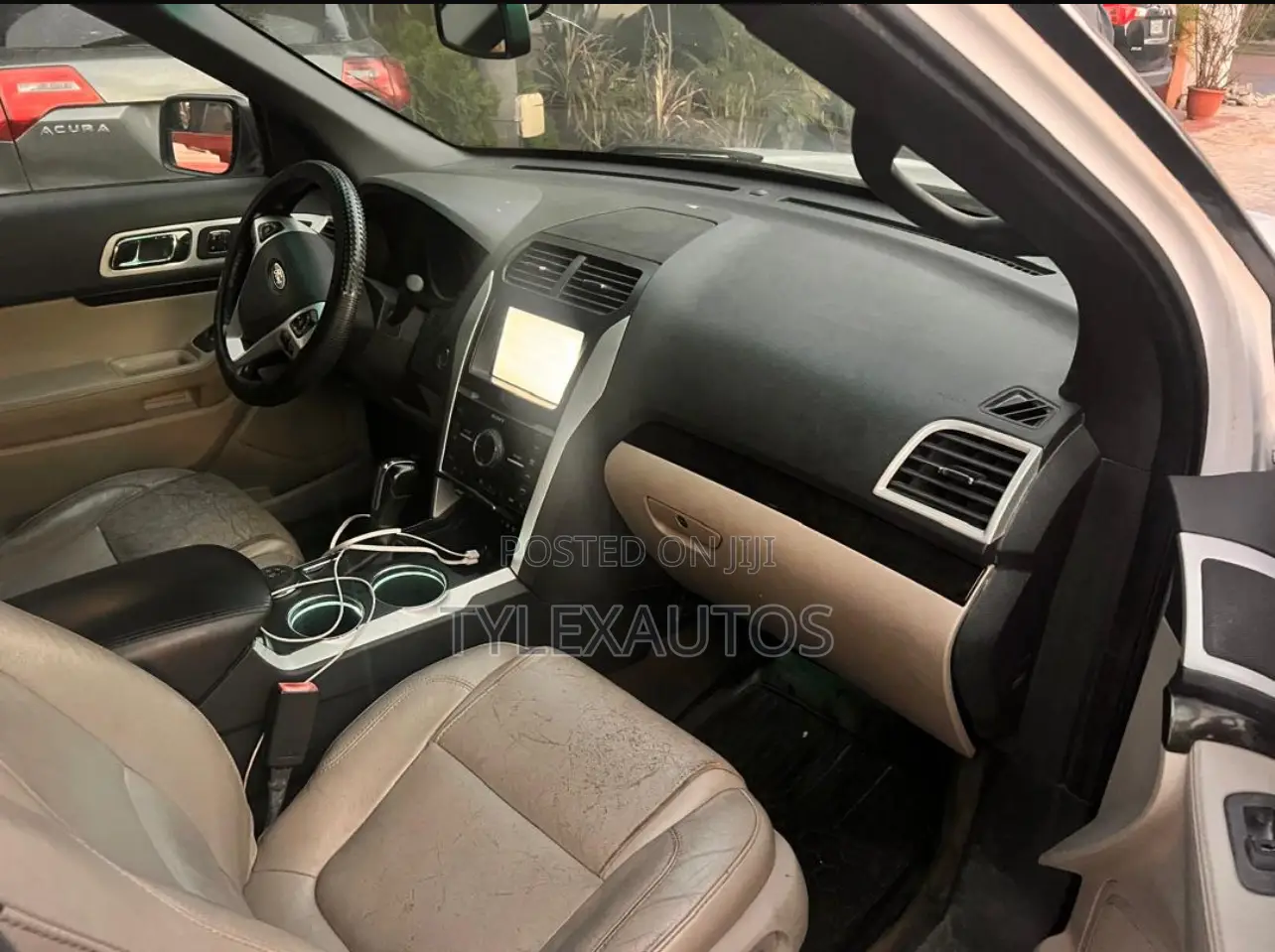 Ford Explorer XLT 4dr FWD (2.0L 4cyl 6A) 2013 White
