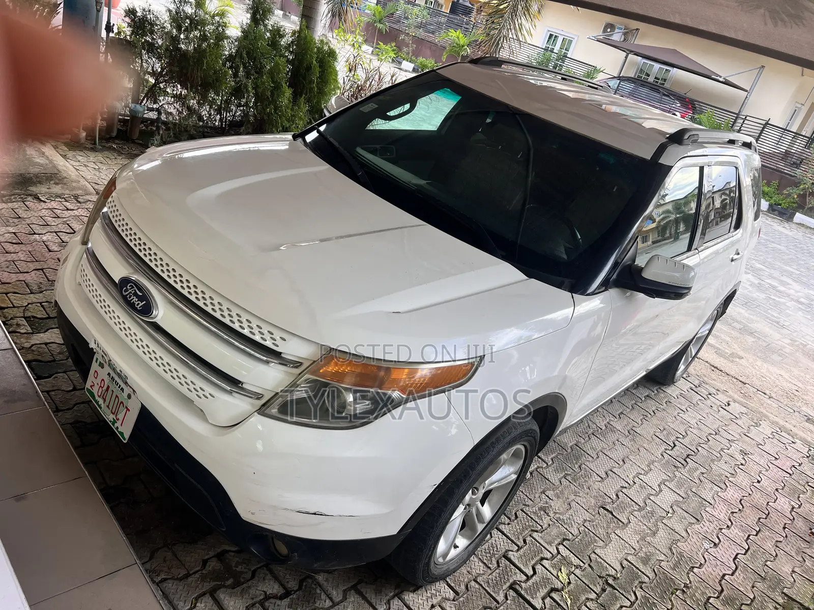 Ford Explorer XLT 4dr FWD (2.0L 4cyl 6A) 2013 White