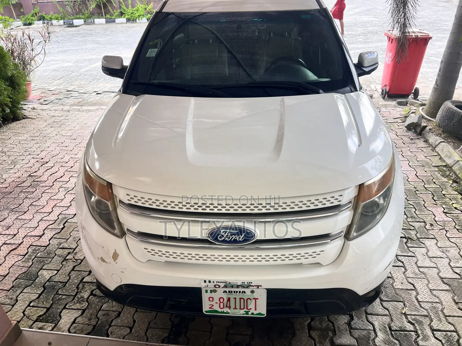Ford Explorer XLT 4dr FWD (2.0L 4cyl 6A) 2013 White