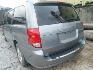 Dodge Caravan 2012 Blue