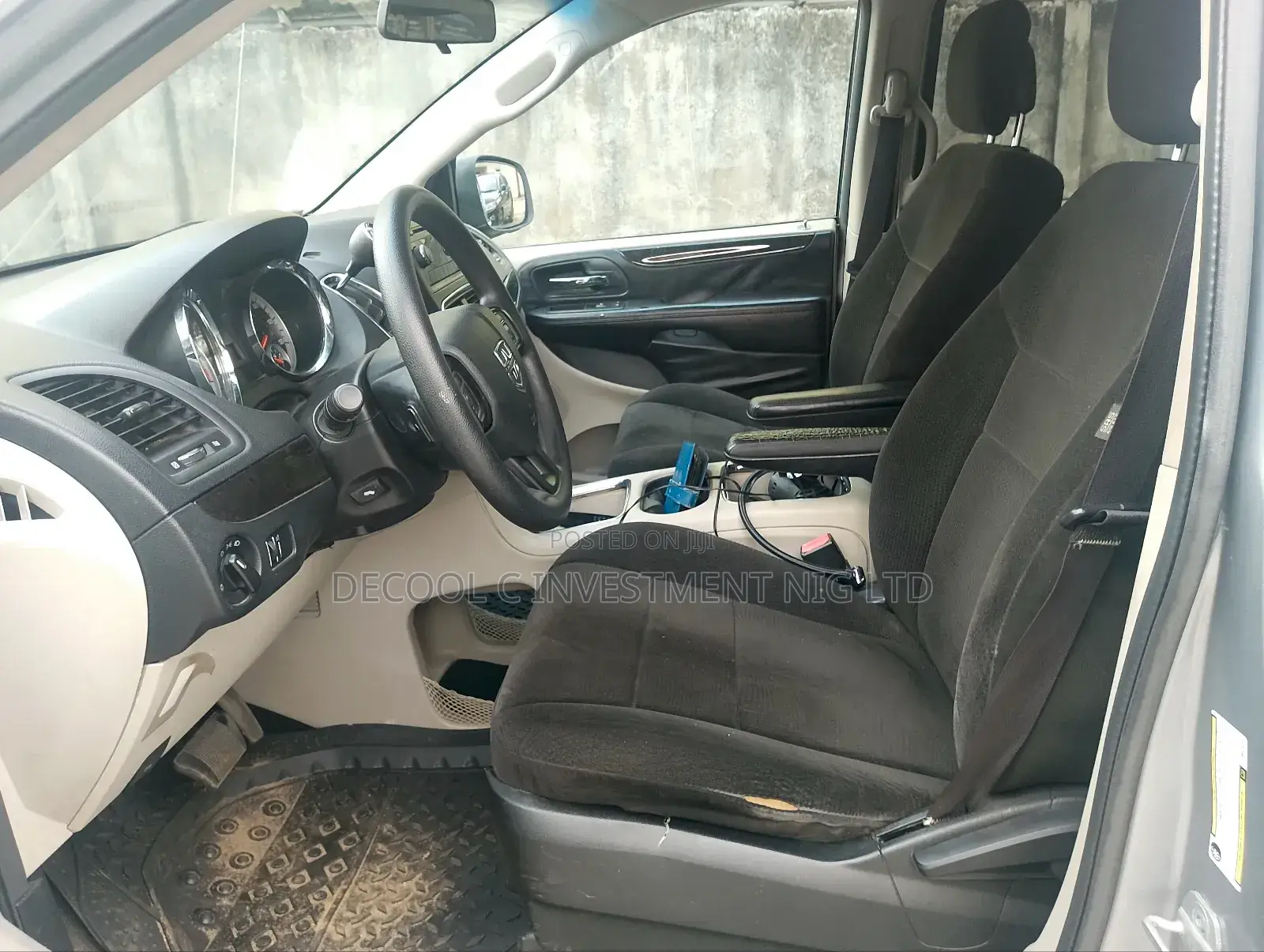 Dodge Caravan 2012 Blue