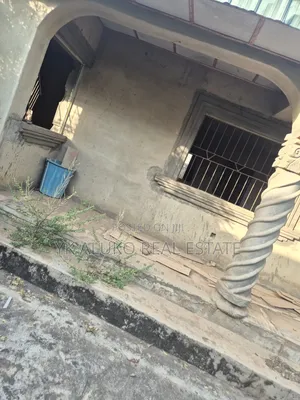 6bdrm Block of Flats in Asadam Estate, Ilorin West for sale