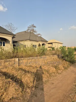 10bdrm Block of Flats in Asadam Estate, Ilorin West for sale