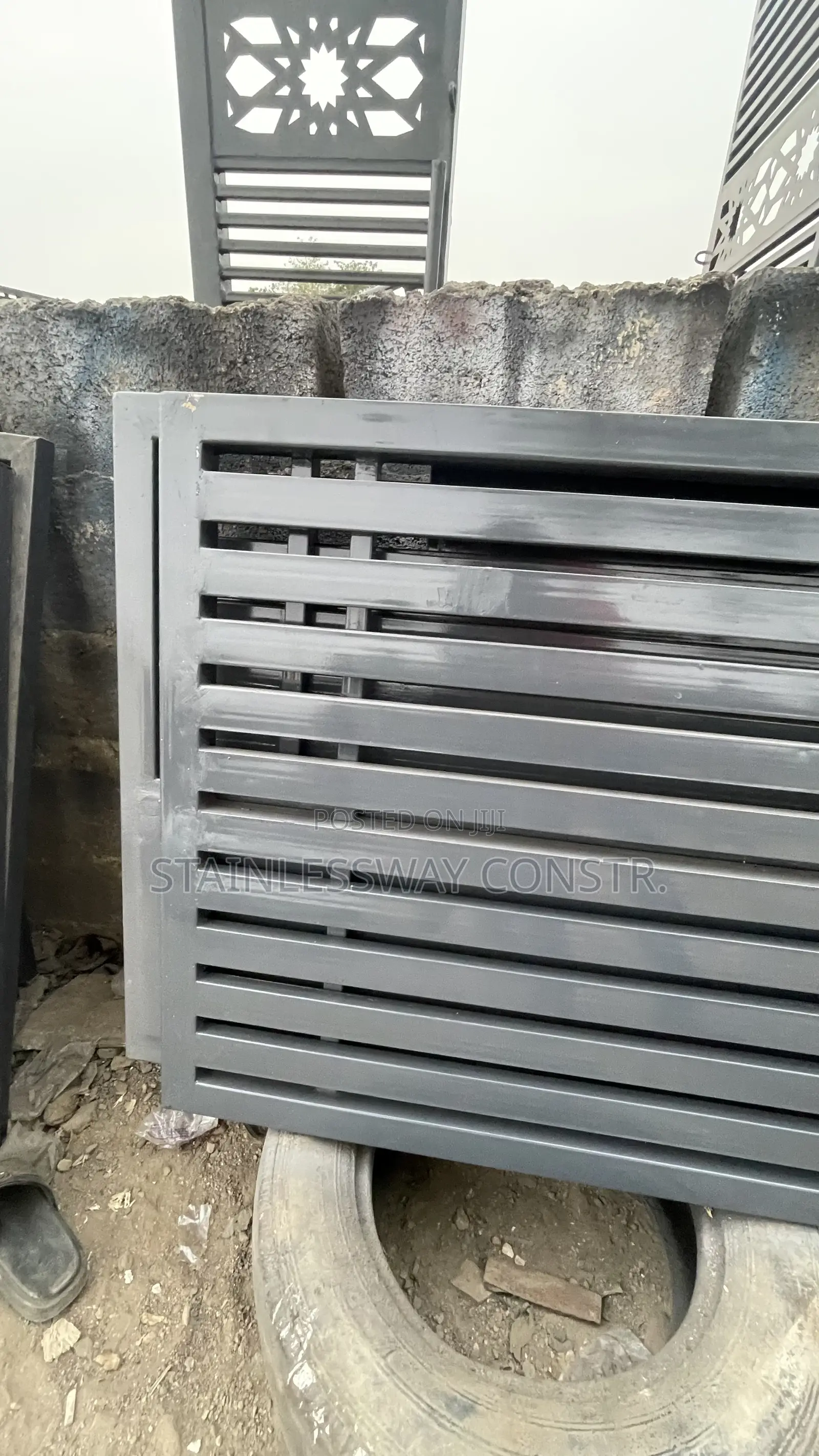 Parallel Fence Rail