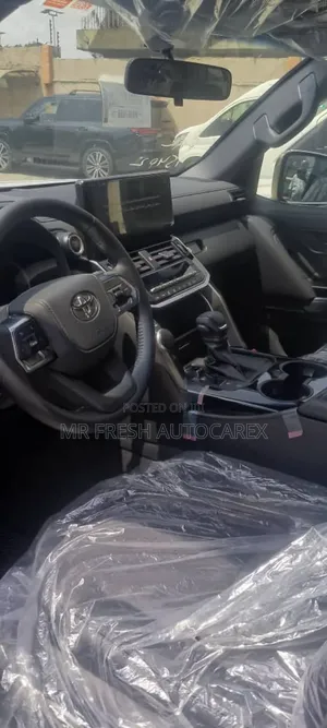 New Toyota Land Cruiser 79 Series 2025 Black