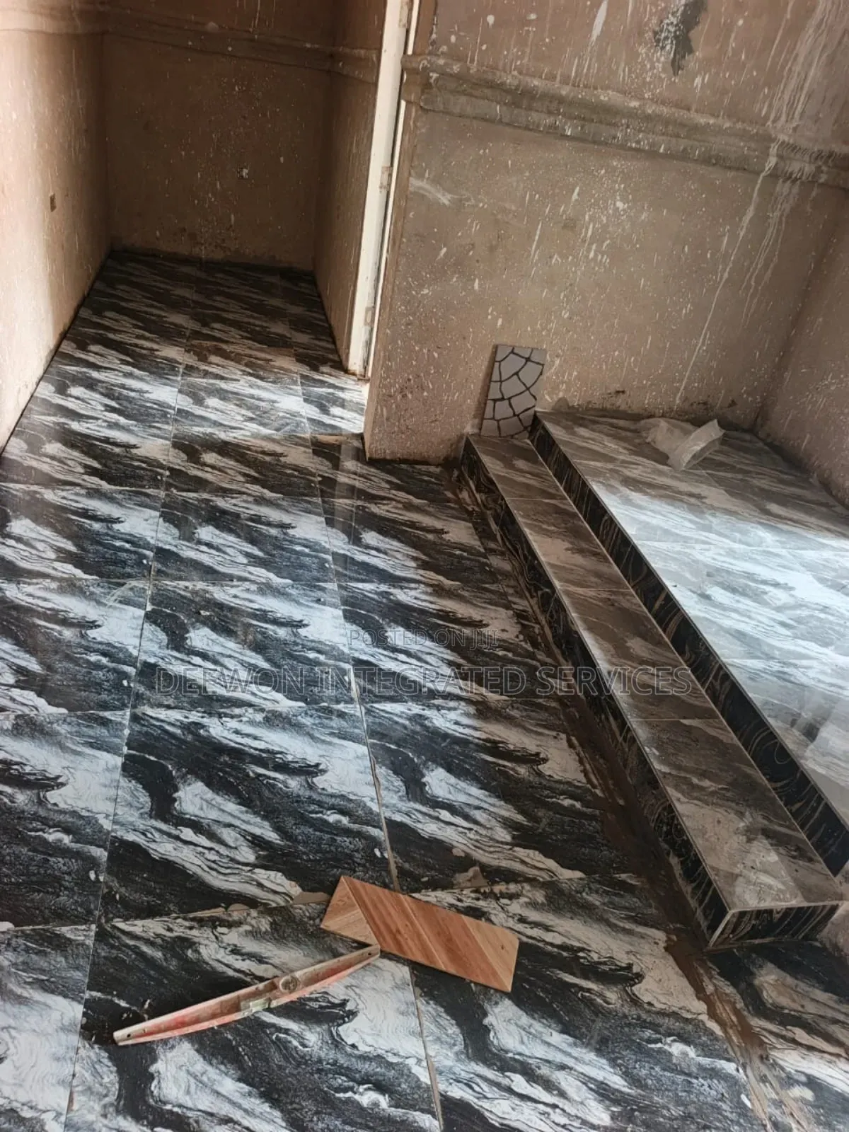 Tiler and Tiling Service