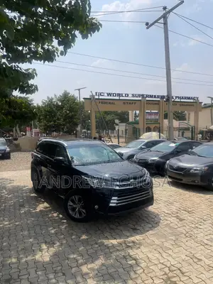 Toyota Highlander 2015