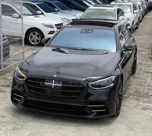 Mercedes-Benz SC-Class 2021 Green