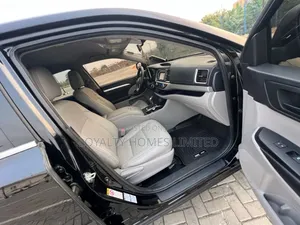 Toyota Highlander 2015 Black