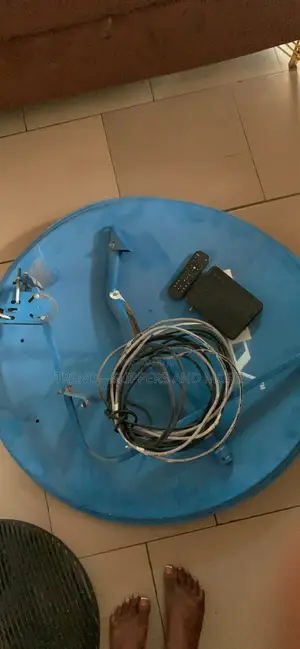 DSTV Decoder