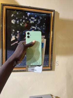 Samsung Galaxy A05 64 GB Green