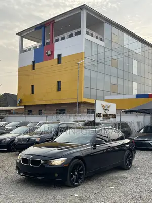 BMW 3 Series 320i RWD 2013 Black