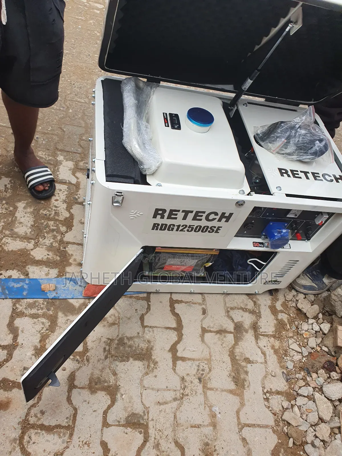 Retech Rdg12500se Super Silent Soundproof Generator