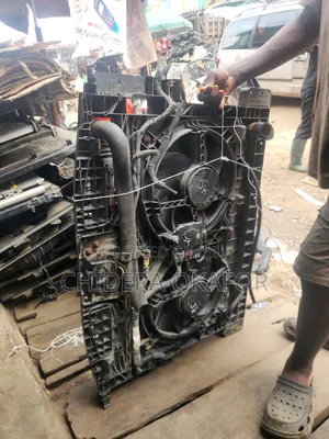 Radiator Fan and Condenser Front Court a Pathfinder. Jx35 Qx60 2020
