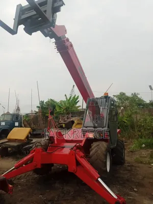 A Telescopic Forklift With Extended Boom Capability