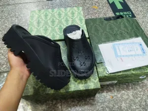 Gucci Gg Perforated Rubber Clogs – Authentic Designer Footwear