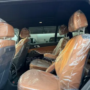 BMW X7 2023 Brown