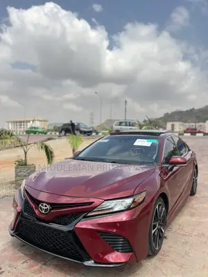 Toyota Camry XSE (2.5L 4cyl 8A) 2019 Red