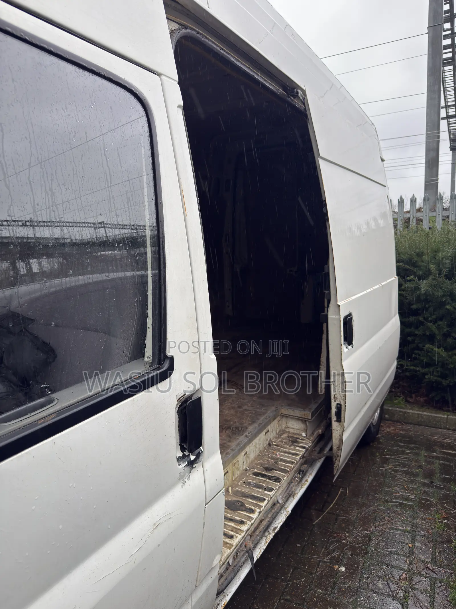 Ford Transit 2005 White