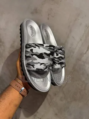 Pedro Camouflage-Pattern Slide – Stylish Casual Footwear