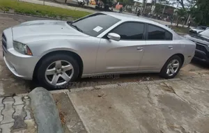 Dodge Challenger SXT 2012 Silver