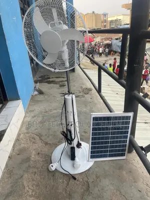 Dc/Ac Solar Reachable Fan