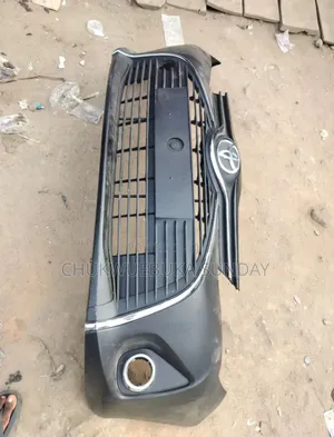 Toyota Yaris 2015 Model