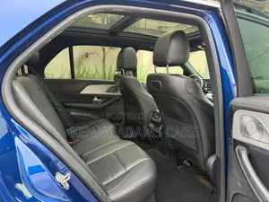 Mercedes-Benz GLE-Class GLE 350 4MATIC 2020 Blue