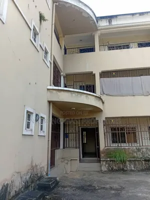 14bdrm Block of Flats in Atiku Abubakar, Uyo for sale