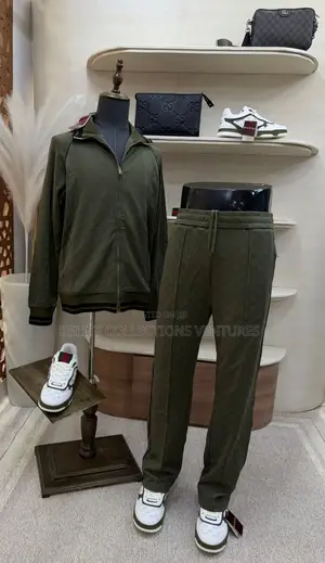 *Original Gucci Set Available in Store M —— XXL