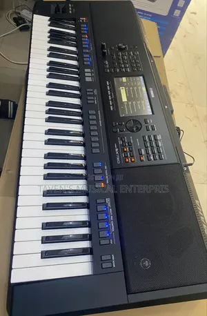 Yamaha PSR-Sx720 Keyboard