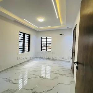 4bdrm Duplex in Ikeja for sale