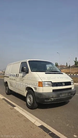 Volkswagen Transporter 2003 White