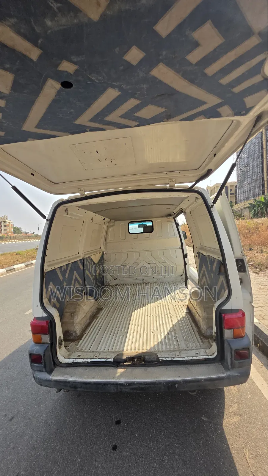 Volkswagen Transporter 2003 White