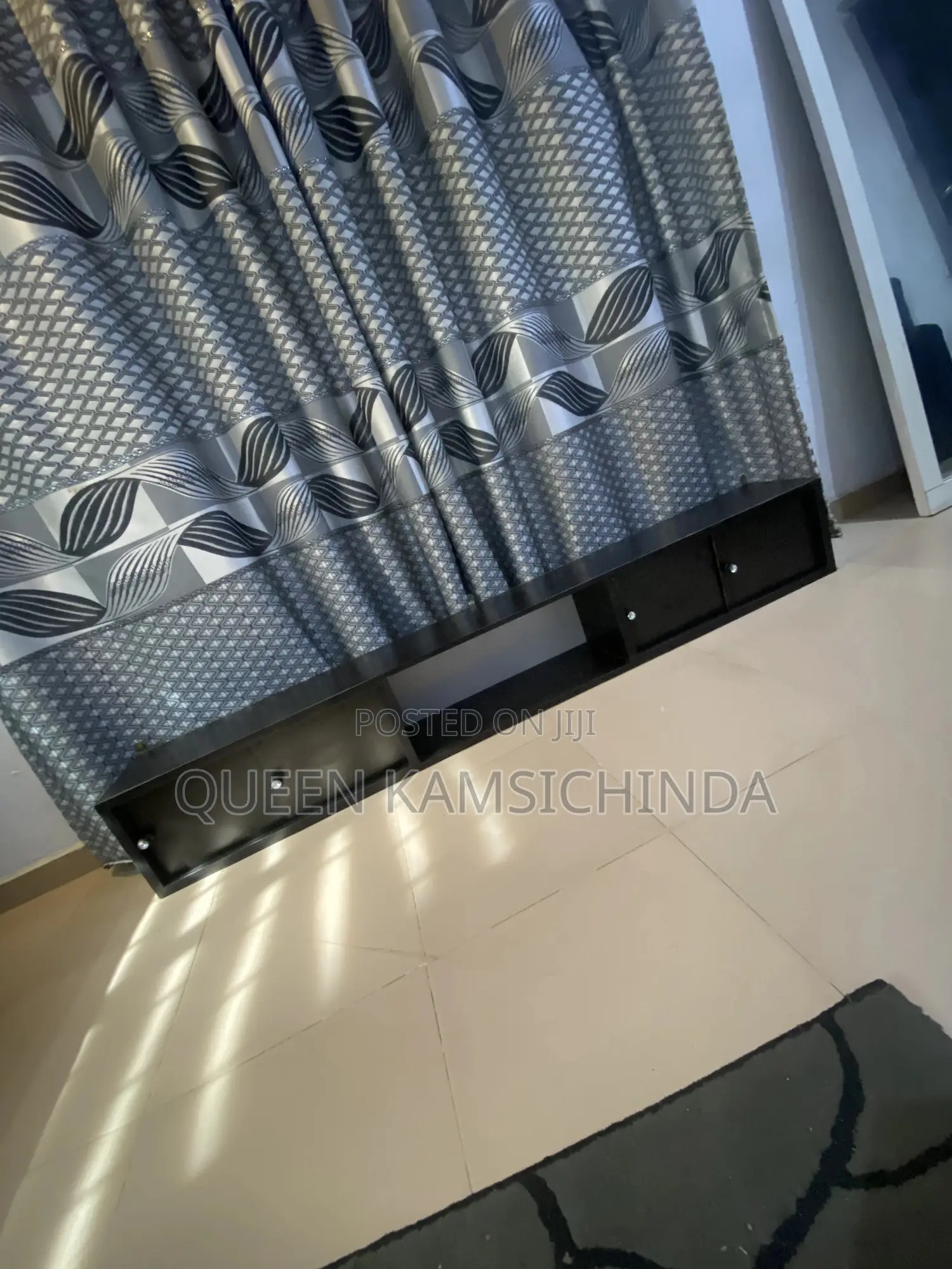 Tv Shelve-