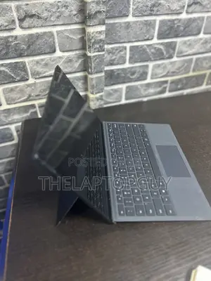 Desktop Computer Microsoft Surface Studio 8GB Intel Core I5 SSD 256GB