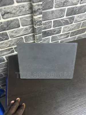 Desktop Computer Microsoft Surface Studio 8GB Intel Core I5 SSD 256GB