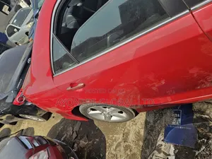 Toyota Camry SE 4dr Sedan (2.5L 4cyl 6A) 2014 Red